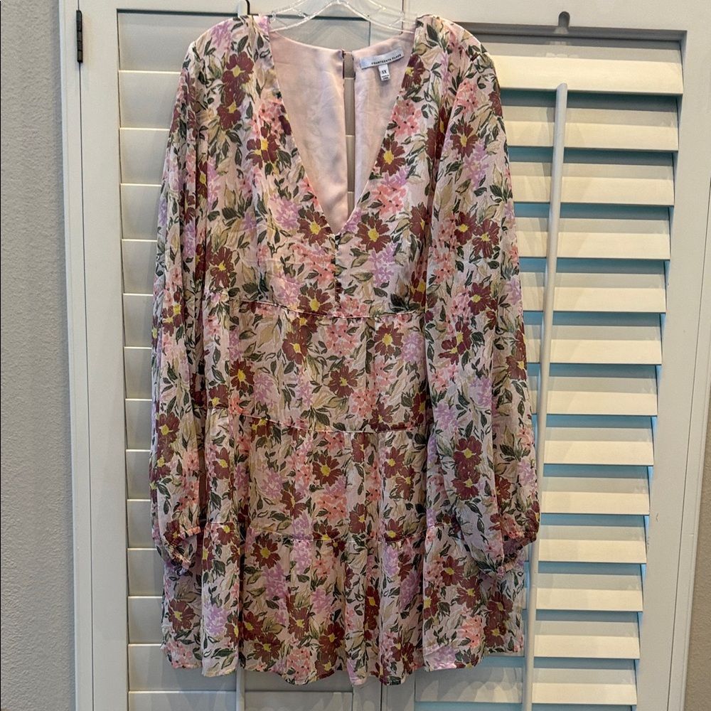 Vibrant Floral V-Neck Dress By Fourteenth Place